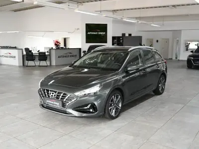 Gebraucht Hyundai i30 Trend 160 PS (117 kW) 2023 Grau Kombi