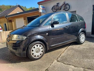 Second-hand Audi A2 75 CP (55 kW) 2001 Negru Hatchback