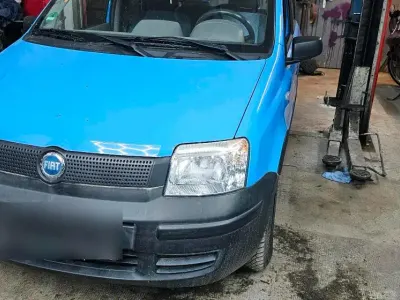 Gebraucht Fiat Panda 60 PS (44 kW) 2006 Blau Kleinwagen