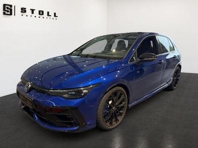 Usata VW Golf VIII R 333 CV (244 kW) 2025 Blu Berlina