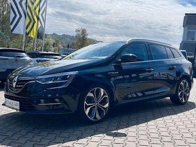 Gebraucht Renault Mégane GrandTour Intens 140 PS (102 kW) 2021 Blackpearlschwarz Kombi