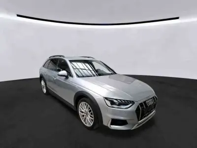 Gebraucht Audi A4 Allroad Sport 286 PS (210 kW) 2022 Florettsilber Kombi