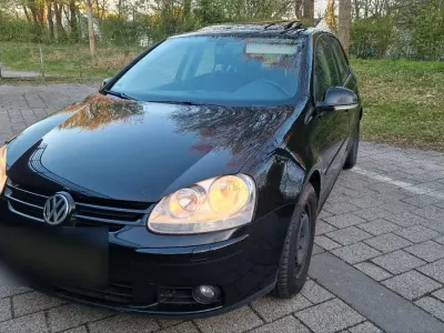 Gebraucht VW Golf VI 140 PS (102 kW) 2008 Schwarz Kleinwagen