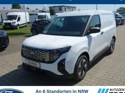Usata Ford E-Transit Trend 100 kW (136 CV) 2025 Bianco Furgone