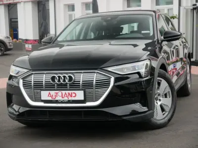 Gebraucht Audi e-tron Comfort 230 kW (313 PS) 2022 Andere SUV