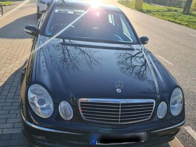 Mercedes E220