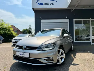 Gebraucht VW Golf VII Sound 150 PS (110 kW) 2018 Silber Kombi