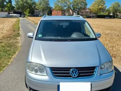 Gebraucht VW Touran Trendline 105 PS (77 kW) 2005 Silber Van / Kleinbus