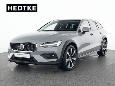 Gebraucht Volvo V60 CC Ultimate 197 PS (144 kW) 2024 Grau Kombi