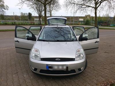 gebraucht Ford Fiesta 1.3 l panorma Dach