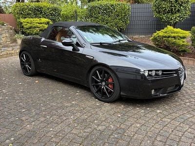 Second-hand Alfa Romeo Spider 200 CP (147 kW) 2008 Negru Cabrio