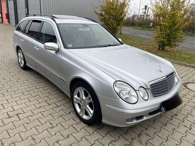 Mercedes E200