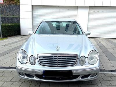 Mercedes E280
