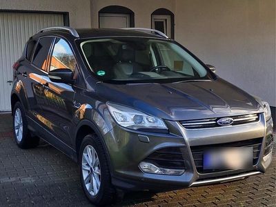 Gebraucht Ford Kuga Titanium 150 PS (110 kW) 2009 Grau SUV