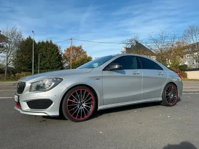 Gebraucht Mercedes CLA250 211 PS (155 kW) 2015 Grau Limousine