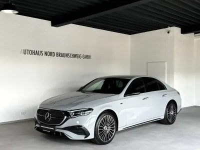 Gebraucht Mercedes E300 AMG line 204 PS (150 kW) 2025 Grau Limousine