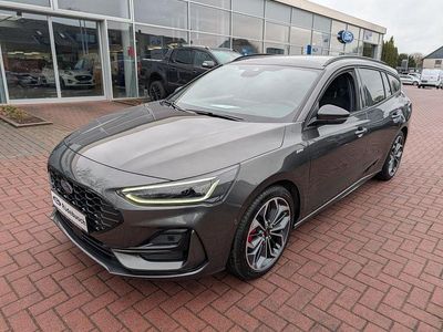 Neu Ford Focus ST-Line 155 PS (114 kW) 2026 Grau Limousine