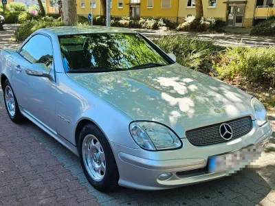 Gebraucht Mercedes SLK200 163 PS (119 kW) 2000 Silber Cabrio