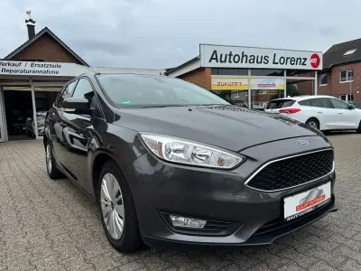 Używany Ford Focus Business Edition 120 KM (88 kW) 2016 Szary Sedan/Limuzyna