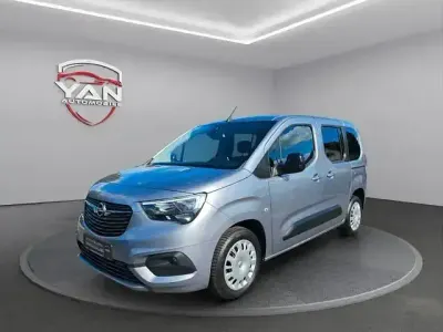 Gebraucht Opel Combo Life Elegance 131 PS (96 kW) 2023 Silber Van / Kleinbus
