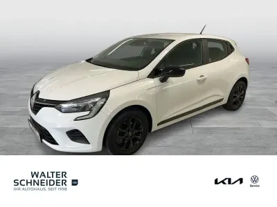 Gebraucht Renault Clio V Equilibre 67 PS (49 kW) 2023 Gletscherweiss Limousine