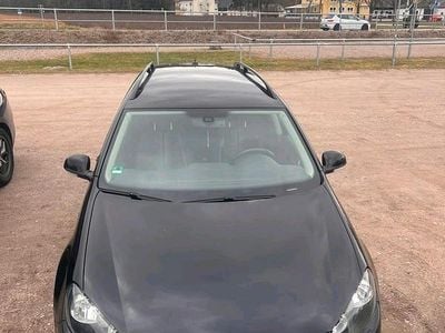 Gebraucht VW Golf VII 140 PS (102 kW) 2012 Schwarz Kombi