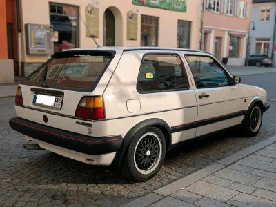 Brugt VW Golf II GTI 112 HK (82 kW) 1988 Hvid Hatchback