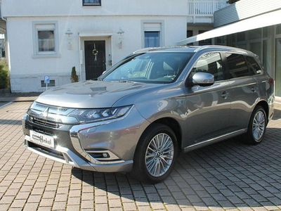 Gebraucht Mitsubishi Outlander P-HEV Top 224 PS (164 kW) 2021 Grau SUV