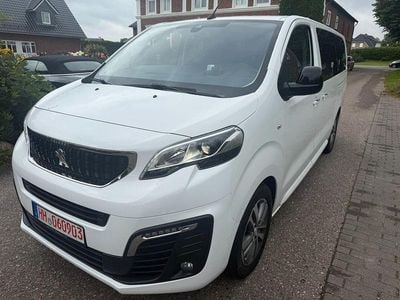 Peugeot Traveller