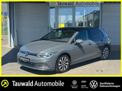 Gebraucht VW Golf VIII Active 150 PS (110 kW) 2022 Grau Limousine