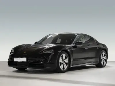 Second-hand Porsche Taycan 300 kW (408 CP) 2023 Negru Berlinǎ