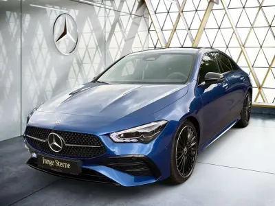 Gebraucht Mercedes CLA200 AMG 163 PS (119 kW) 2025 Blau Coupé