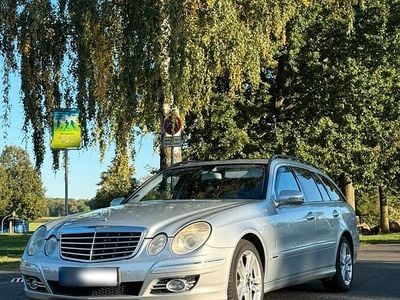 Gebraucht Mercedes E320 224 PS (164 kW) 2008 Grau Kombi