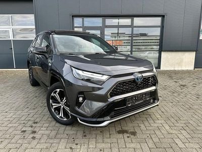 Grau Gebraucht 2022 Toyota RAV4 Hybrid SUV | 39.350 € (Fairer Preis)