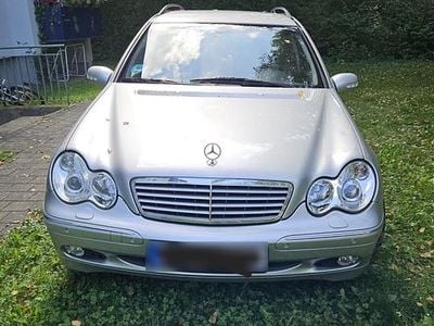 Gebraucht Mercedes C240 170 PS (125 kW) 2003 Silber Kombi