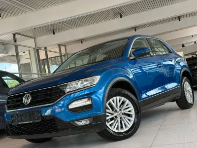 Używany VW T-Roc Basis 116 KM (85 kW) 2018 Niebieski SUV
