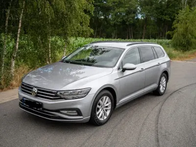 Gebraucht VW Passat Business 150 PS (110 kW) 2019 Grau Kombi