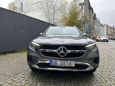 Gebraucht Mercedes GLC220 197 PS (144 kW) 2023 Selenitgrau  metalliclack SUV