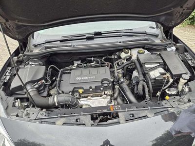 Opel Astra GTC