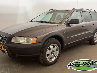 Gebraucht Volvo XC70 Kinetic 185 PS (136 kW) 2006 Grau Kombi