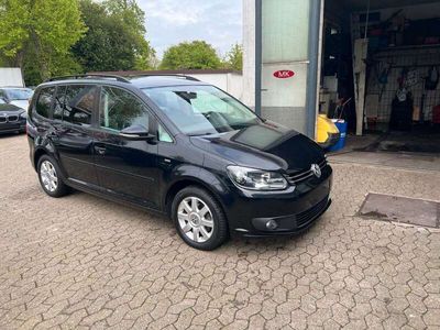 gebraucht VW Touran 1.6 TDI Match Navigation-Climatronic