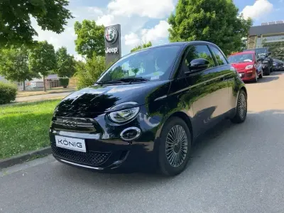 Gebraucht Fiat 500e 86 kW (118 PS) 2022 Schwarz Kleinwagen