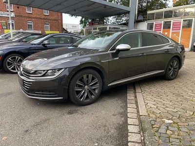 Usata VW Arteon Elegance 150 CV (110 kW) 2017 Grigio Berlina