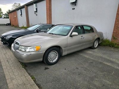 Gebraucht 2001 Lincoln Town Car Limousine | 5.750 €