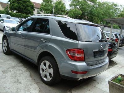 Mercedes ML300