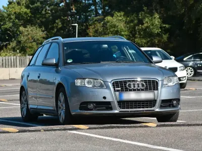 Gebraucht Audi A4 S-Line 130 PS (95 kW) 2007 Grau Kombi