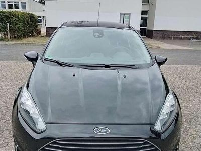 Schwarz Gebraucht 2014 Ford Fiesta SYNC Edition Kleinwagen | 6.750 € (Etwas zu teuer)