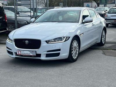 gebraucht Jaguar XE Prestige*LEDER*NAVI*PANORAMA DACH*VOLL*