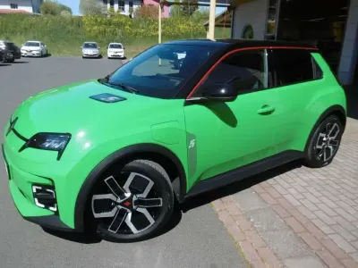 Używany Renault R5