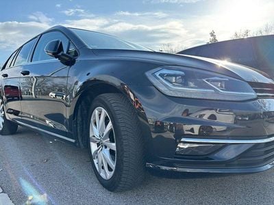 Schwarz Gebraucht 2018 VW Golf VII Highline Kombi | 14.900 € (Fairer Preis)